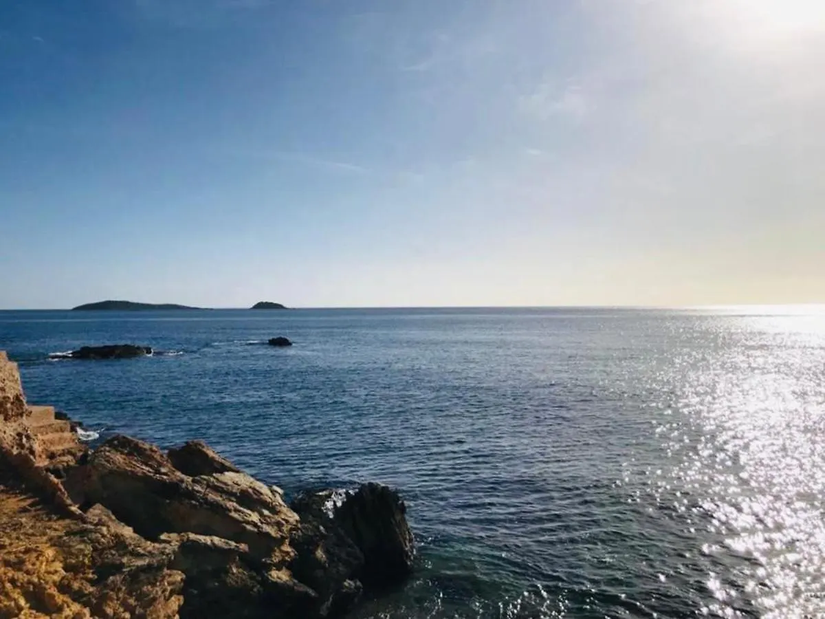 Villa 8Br, Sea Views, Walk To The Beach, Pool Santa Eularia des Riu