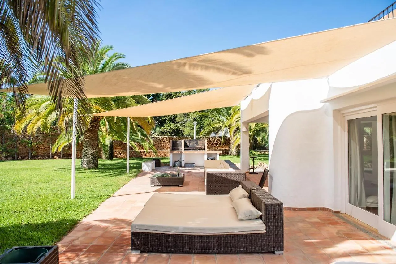 Villa 8Br, Sea Views, Walk To The Beach, Pool Santa Eularia des Riu