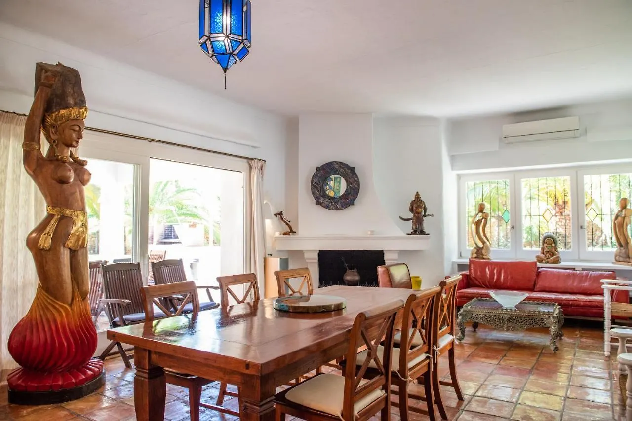Villa 8Br, Sea Views, Walk To The Beach, Pool Santa Eularia des Riu
