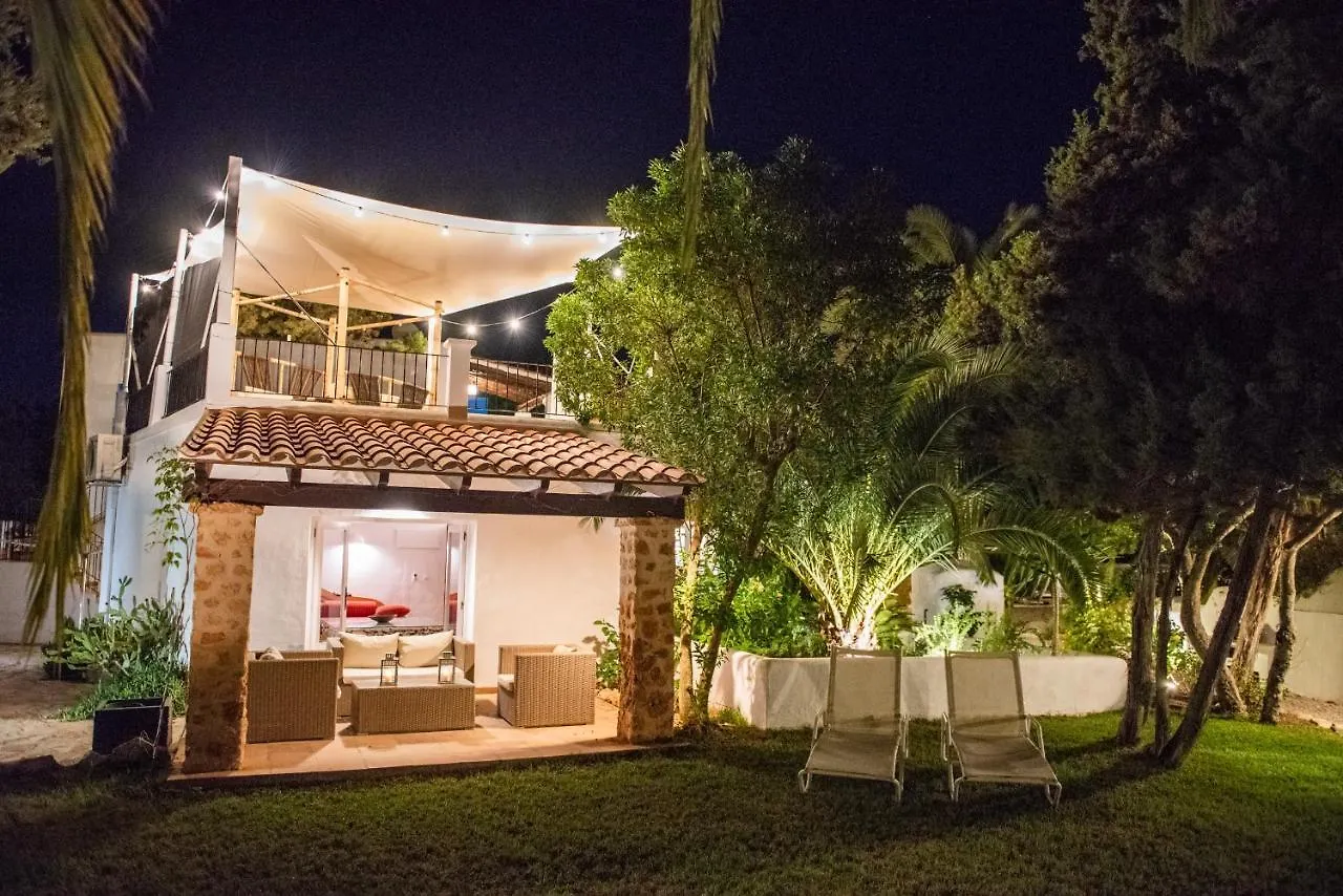 Villa 8Br, Sea Views, Walk To The Beach, Pool Santa Eularia des Riu