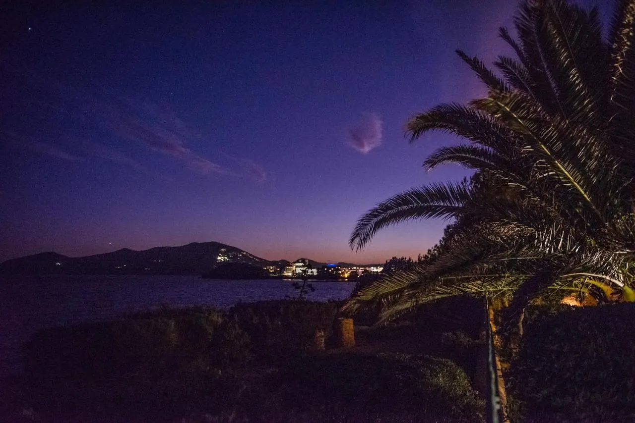 Villa 8Br, Sea Views, Walk To The Beach, Pool Santa Eularia des Riu